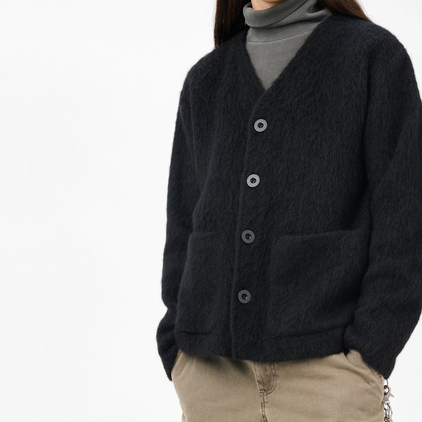 
                  
                    CARDIGAN
                  
                