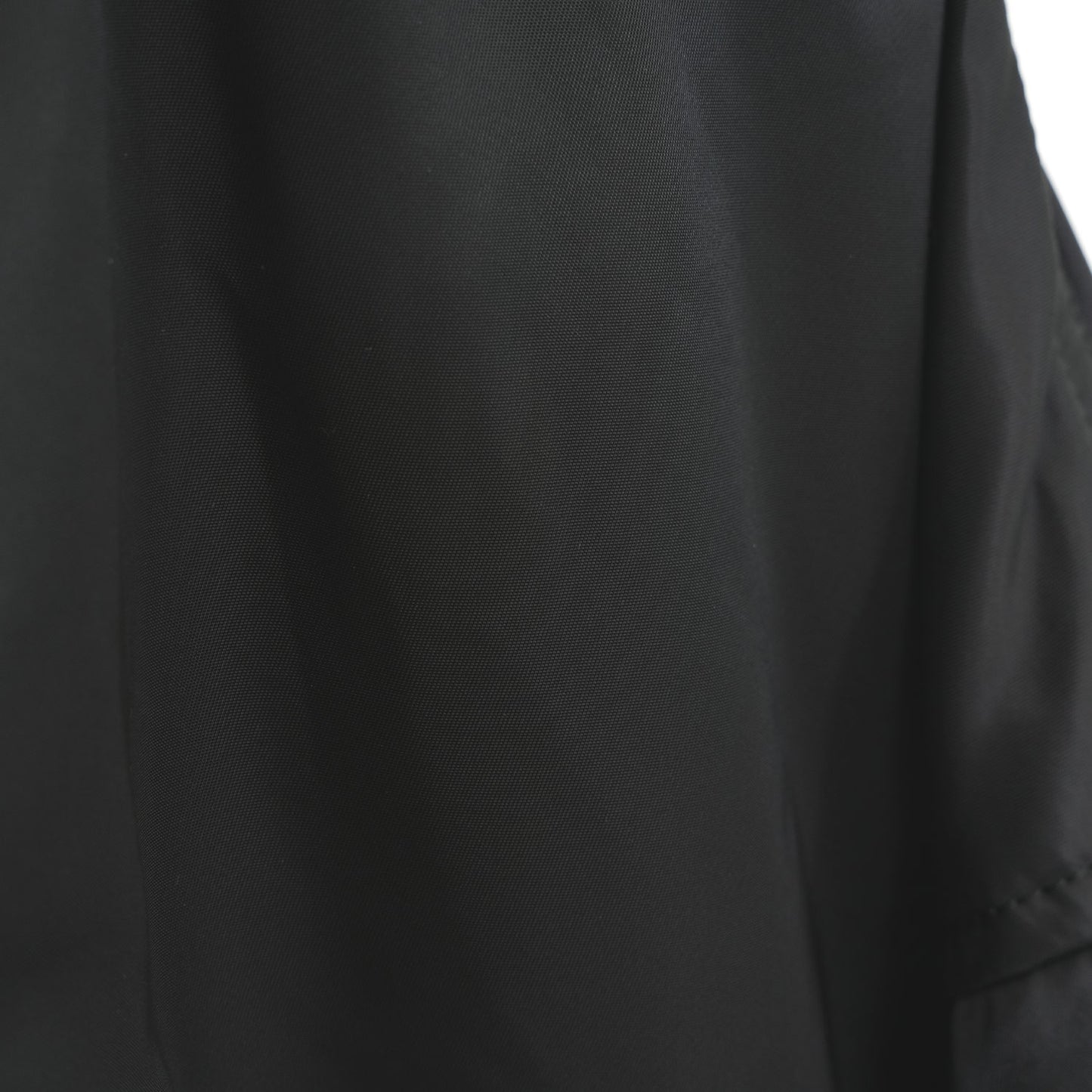 
                  
                    リバーシブルMA1-BLACK-
                  
                