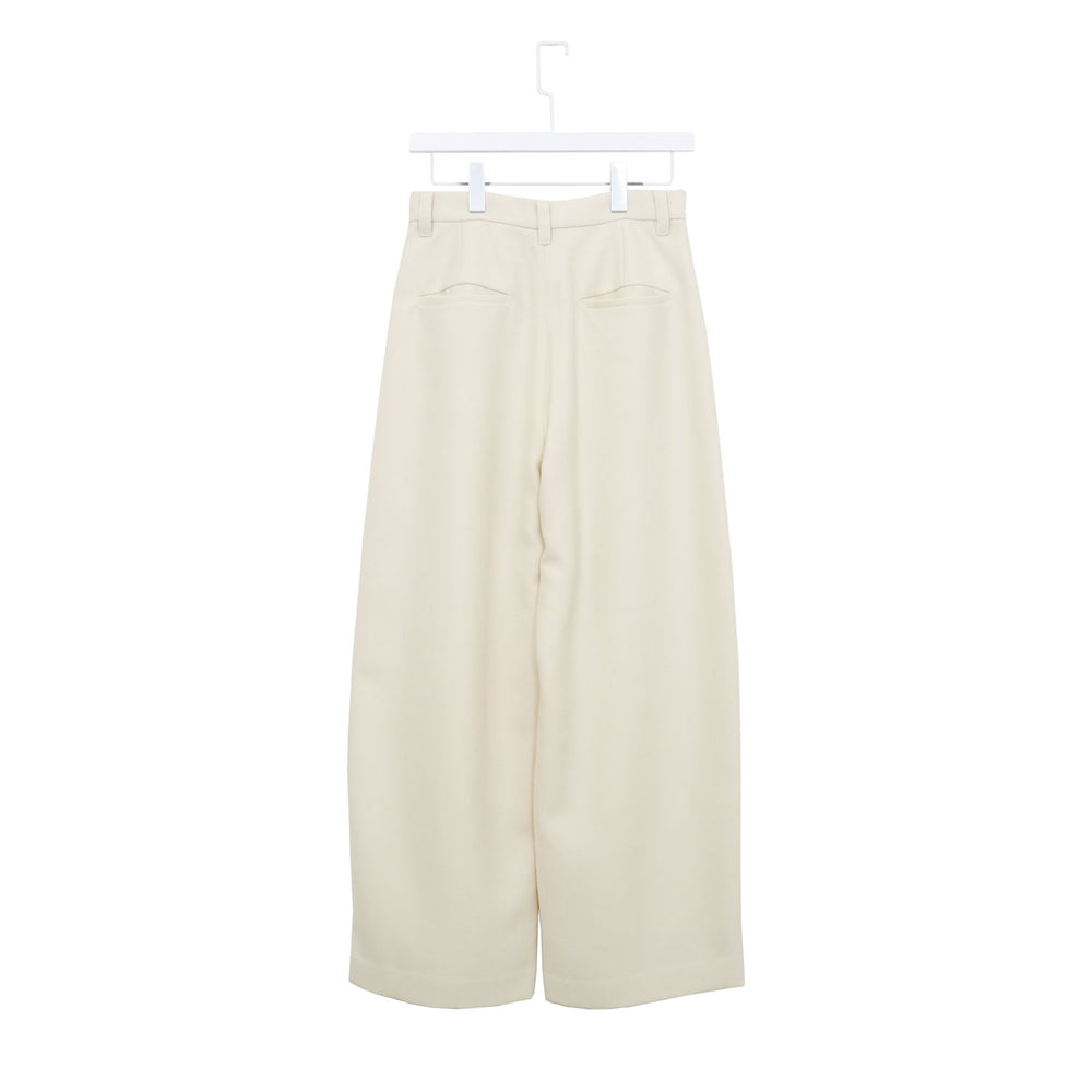 
                  
                    Wide Cocoon Trousers-ECRU-
                  
                