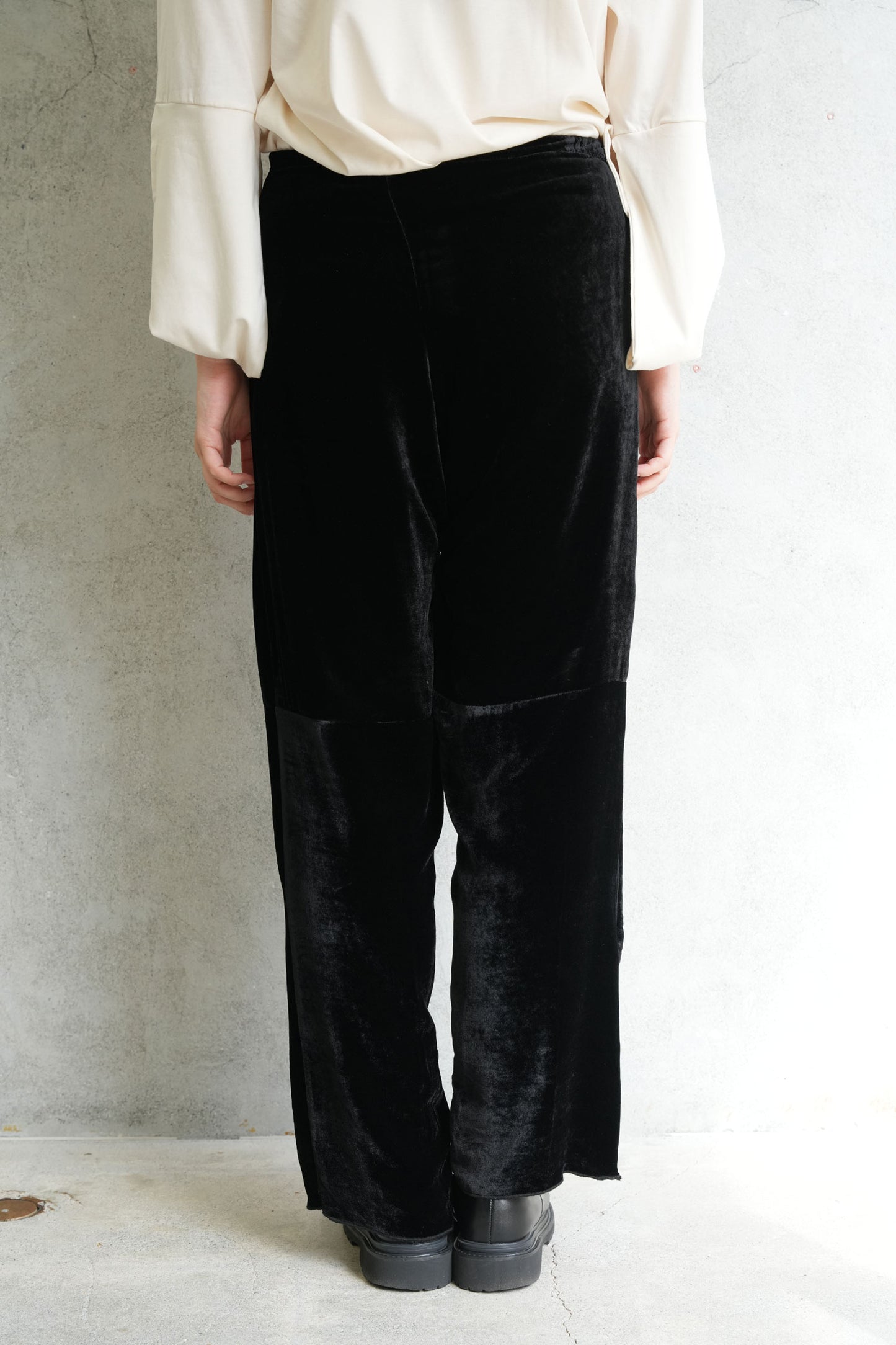 
                  
                    OLIN PANTS　-BLACK-
                  
                