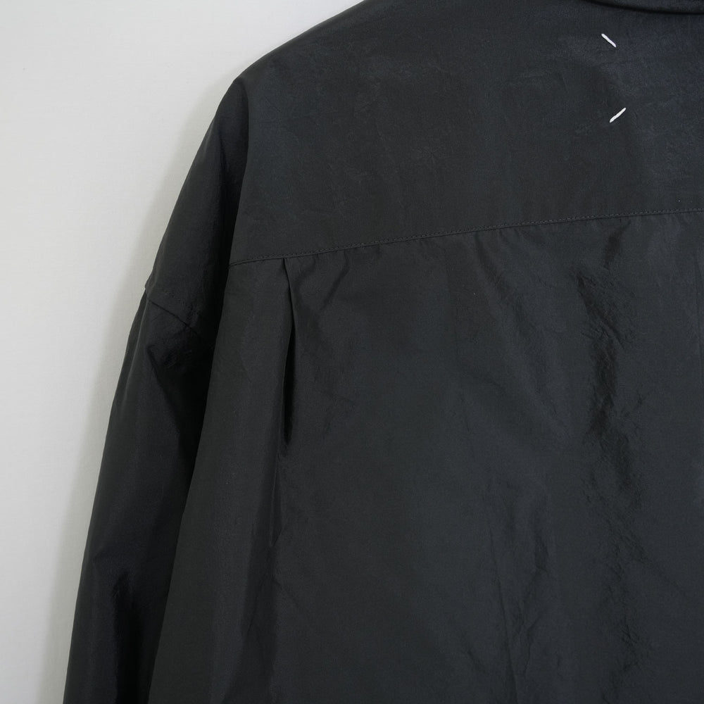 
                  
                    long-sleeved shirt -BLACK-
                  
                