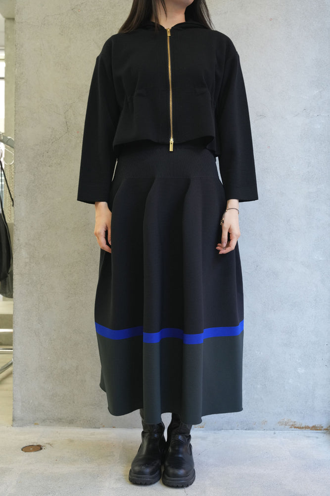 
                  
                    TW MILAN CROPPED HOODIE JACKET-BLACK-
                  
                