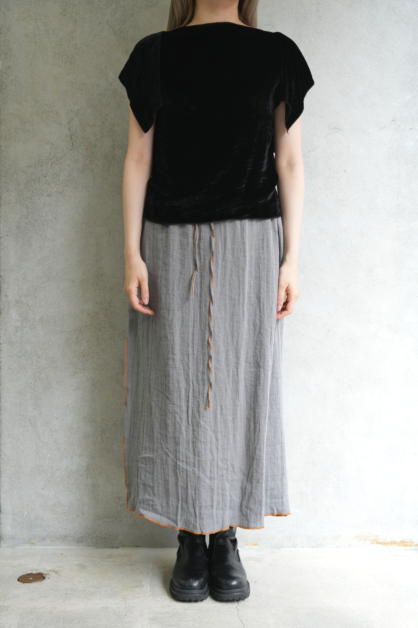 
                  
                    OLIN TOP　-BLACK-
                  
                