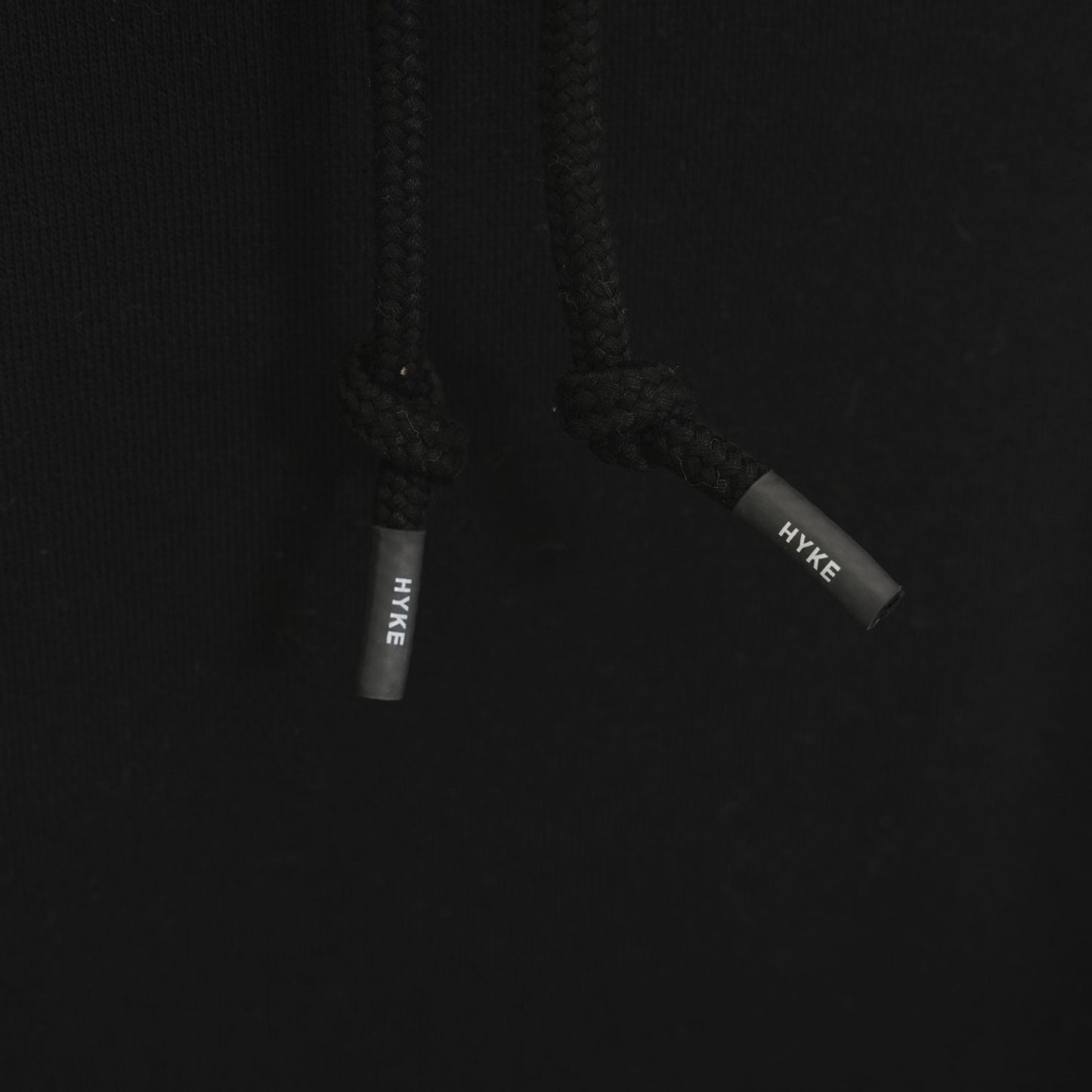 
                  
                    SWEAT HOODIE-BLACK-
                  
                