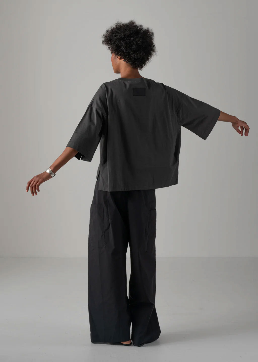 
                  
                    NOELLA T SHIRT -CHACOL-
                  
                