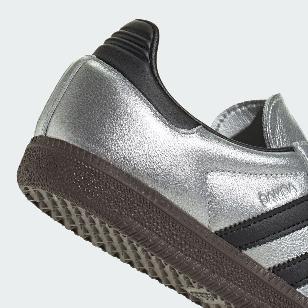 
                  
                    SAMBA OG -Silver Metallic-
                  
                