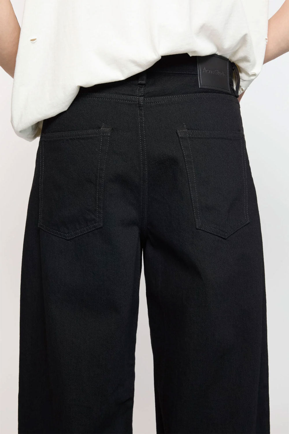 
                  
                    ACNE STUDIOS 1981 U BLACK/BLACK
                  
                