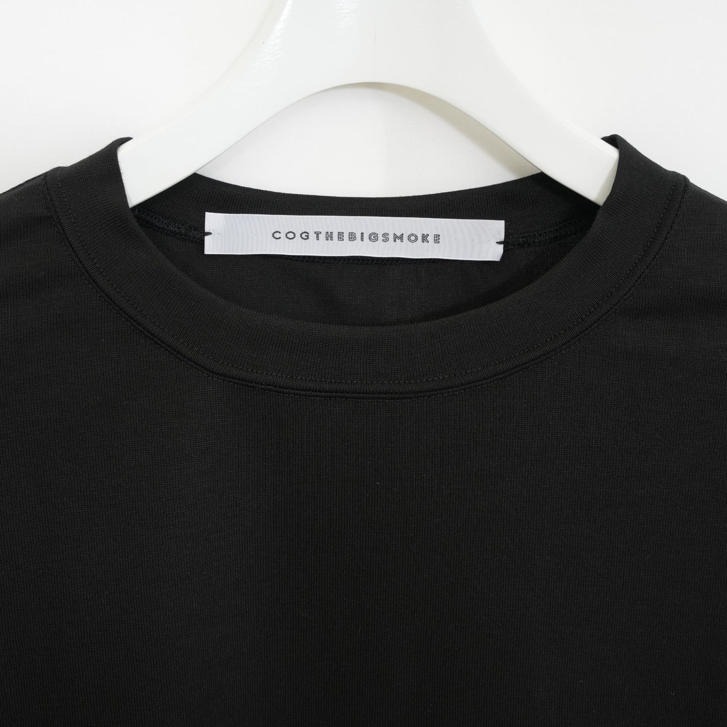 
                  
                    DELTA T-SHIRT -BLACK-
                  
                