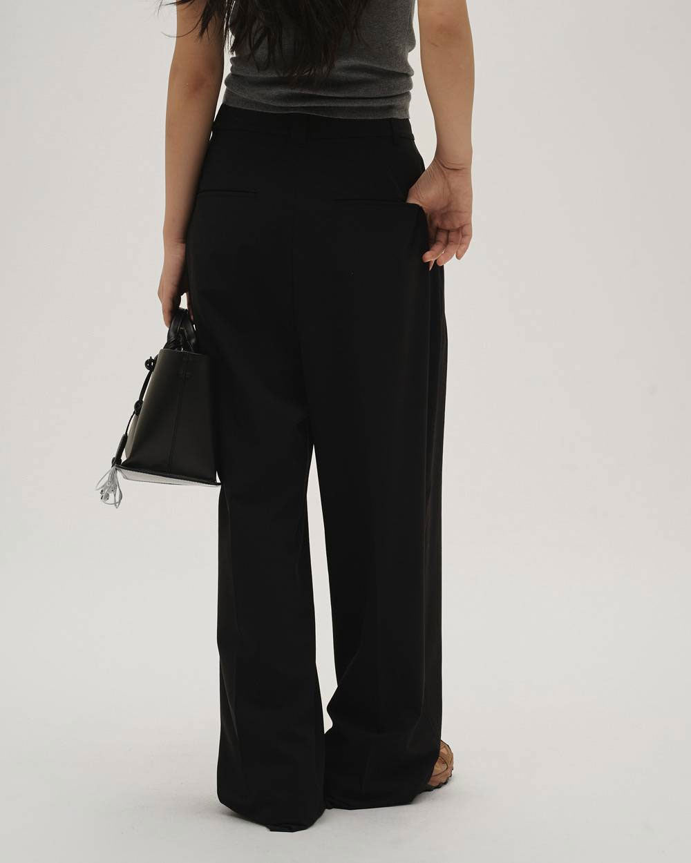 
                  
                    Dry Touch Tuck Trousers -BLACK-
                  
                