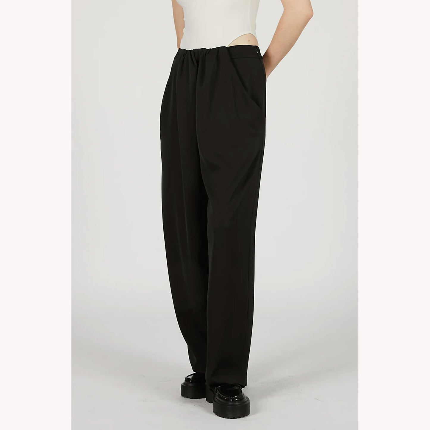 
                  
                    Front Gathered Easy Pants -GREY-
                  
                