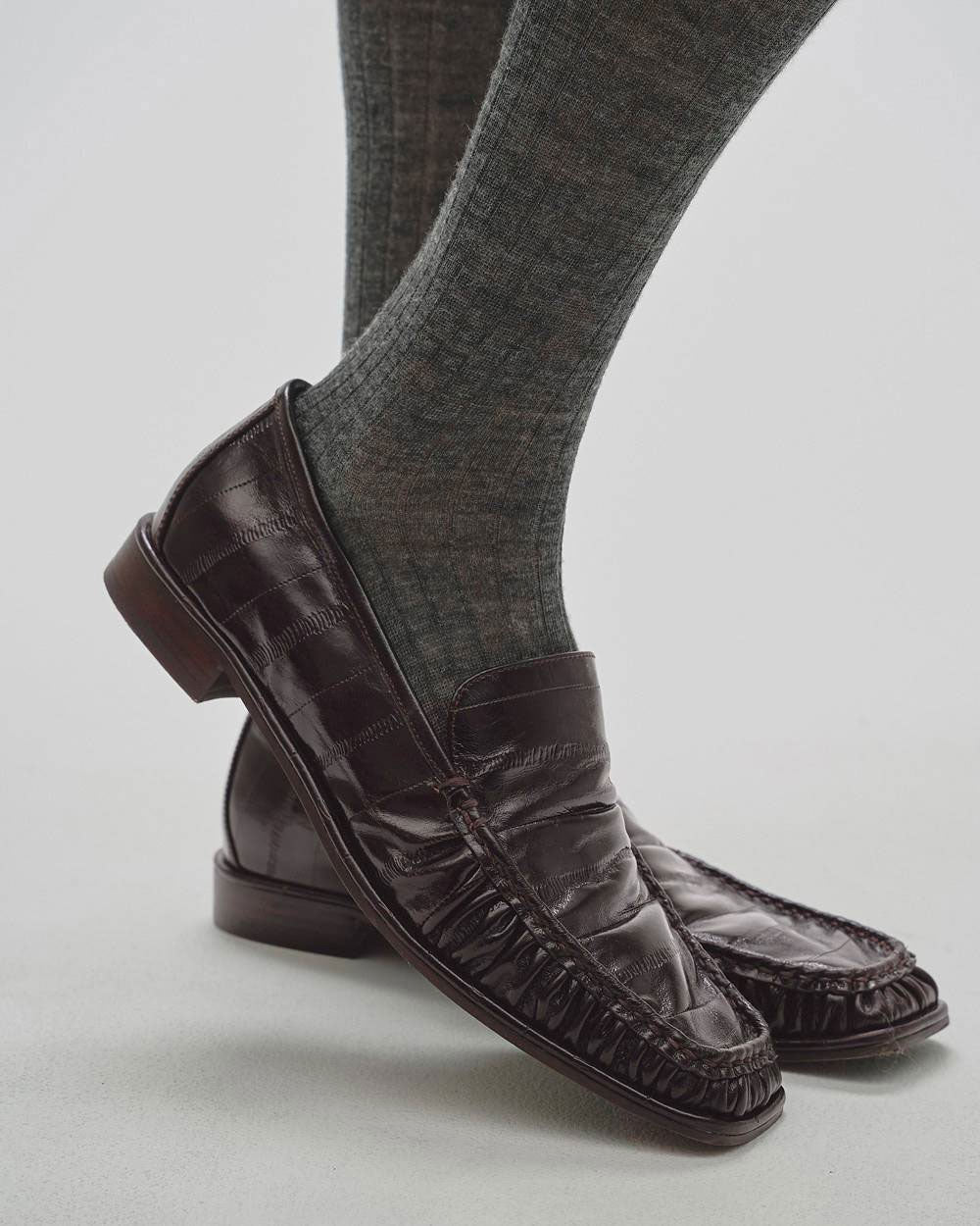 
                  
                    Squaretoe Gather Loafers -DARK BROWN-
                  
                