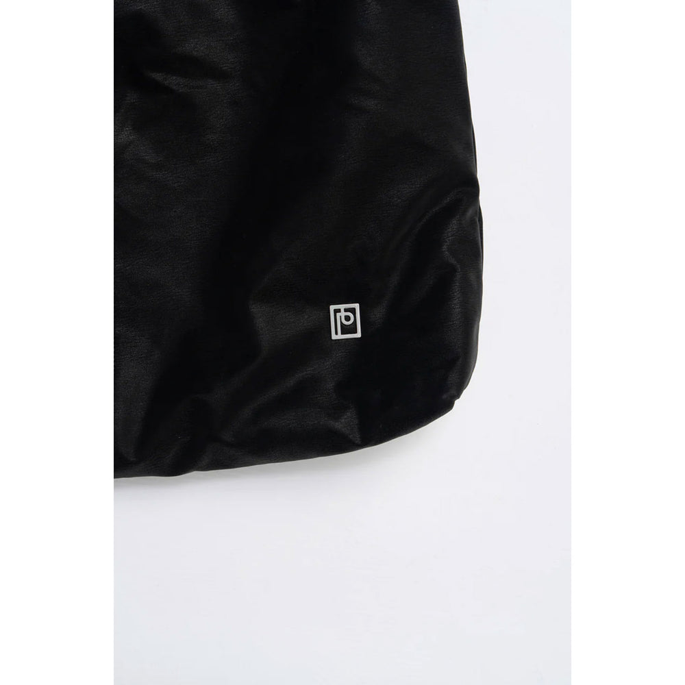 
                  
                    Suede-Like Big Tote-BLACK-
                  
                