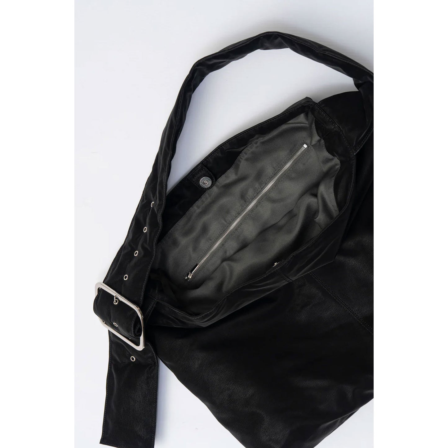 
                  
                    Suede-Like Big Tote-BLACK-
                  
                