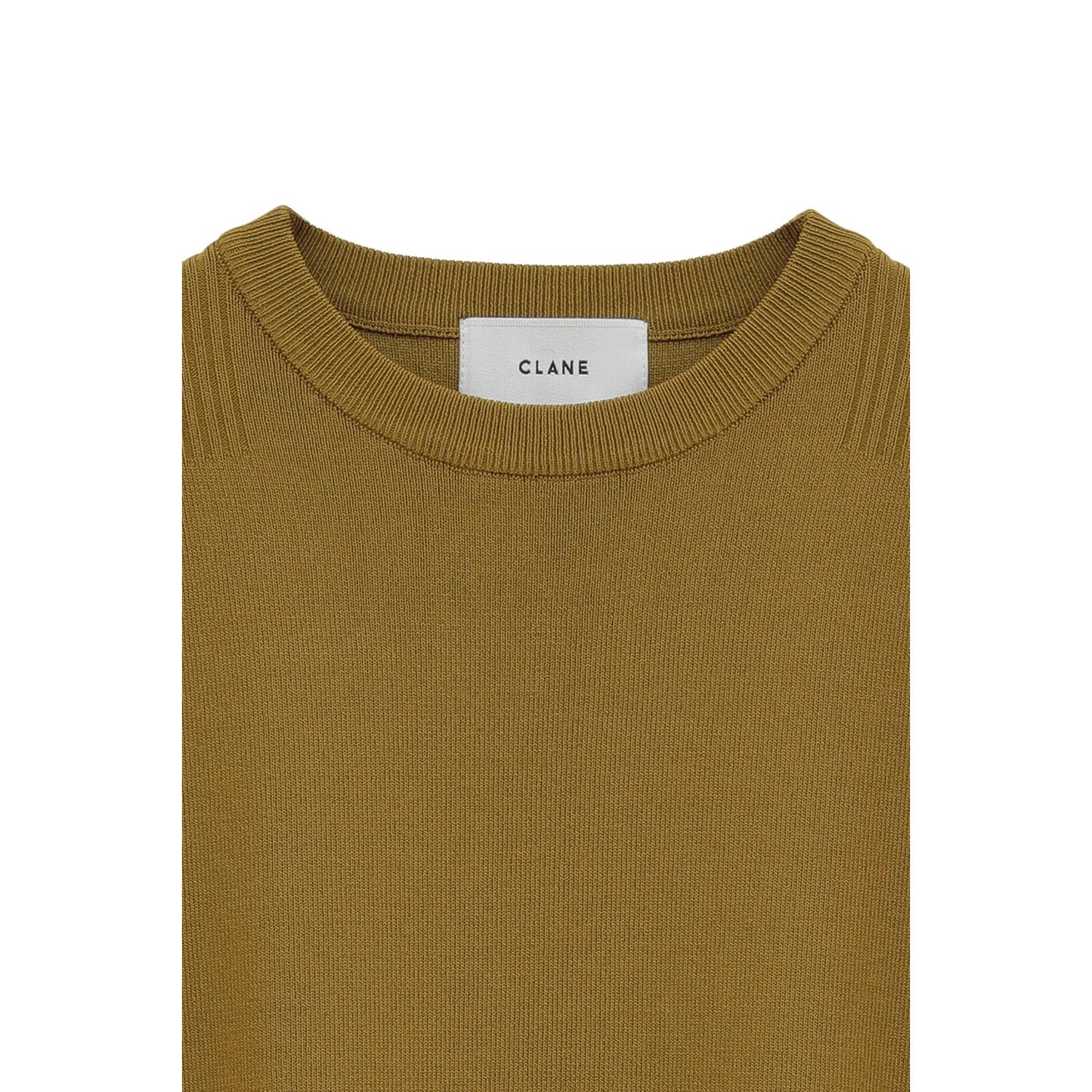 
                  
                    BASIC COMPACT KNIT TOPS -BEIGE-
                  
                