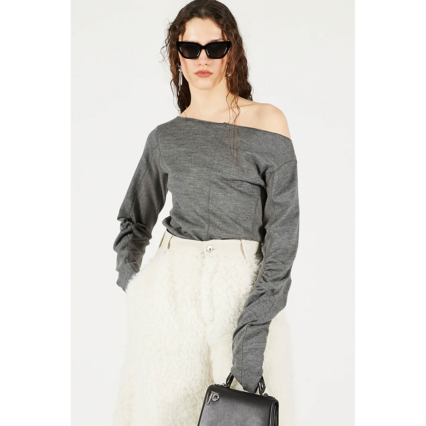 
                  
                    Wool Slouchy Sleeve Top -GREY-
                  
                