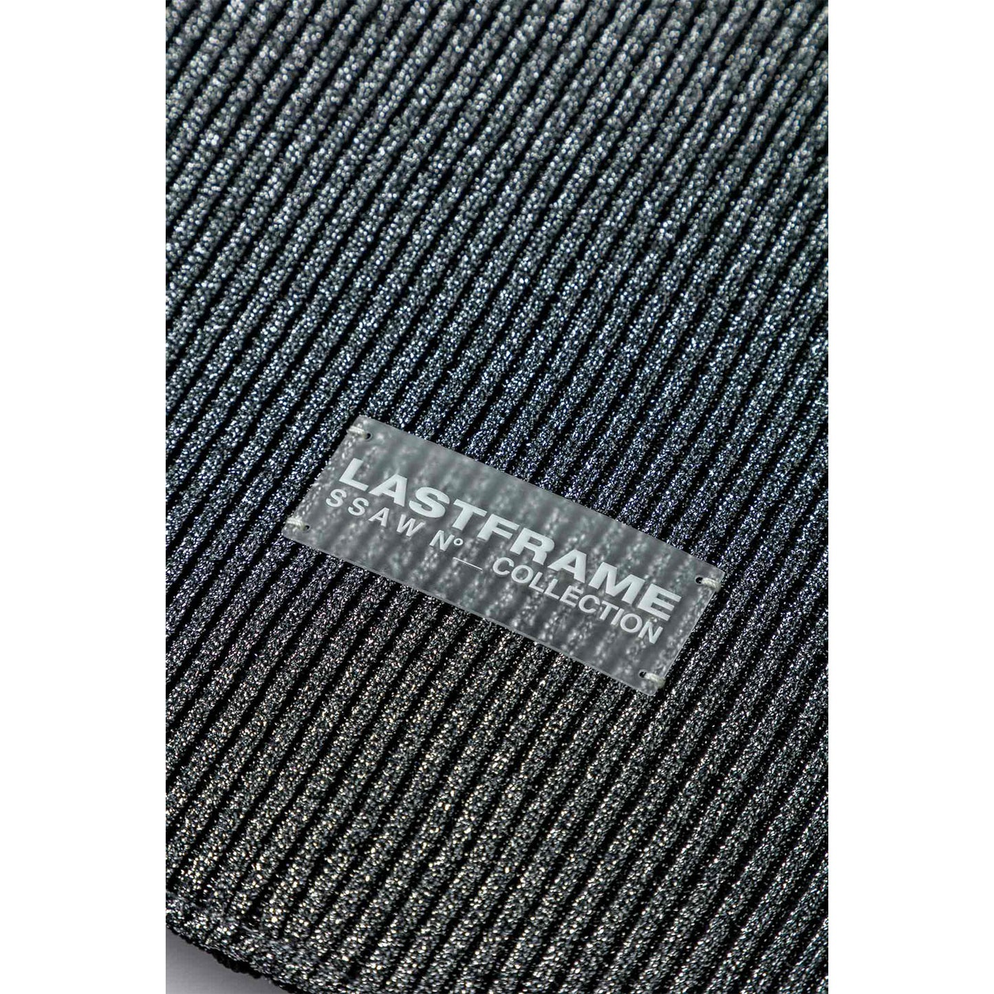 
                  
                    KYOTO METALLIC REVERSIBLE TASUKI TOTE MINI -DARK SILVER×BLACK-
                  
                