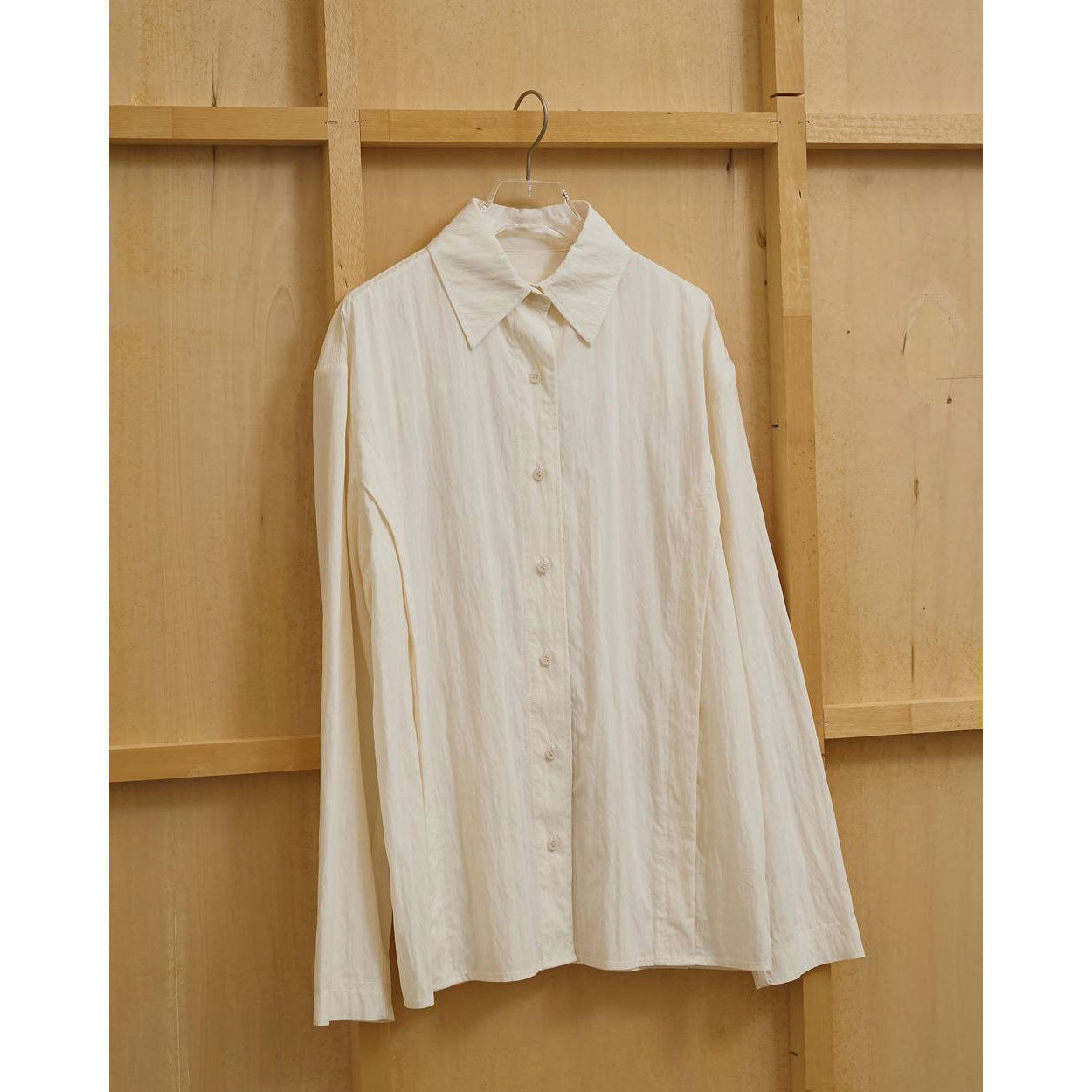 
                  
                    Sidetuck Silky Shirts
                  
                
