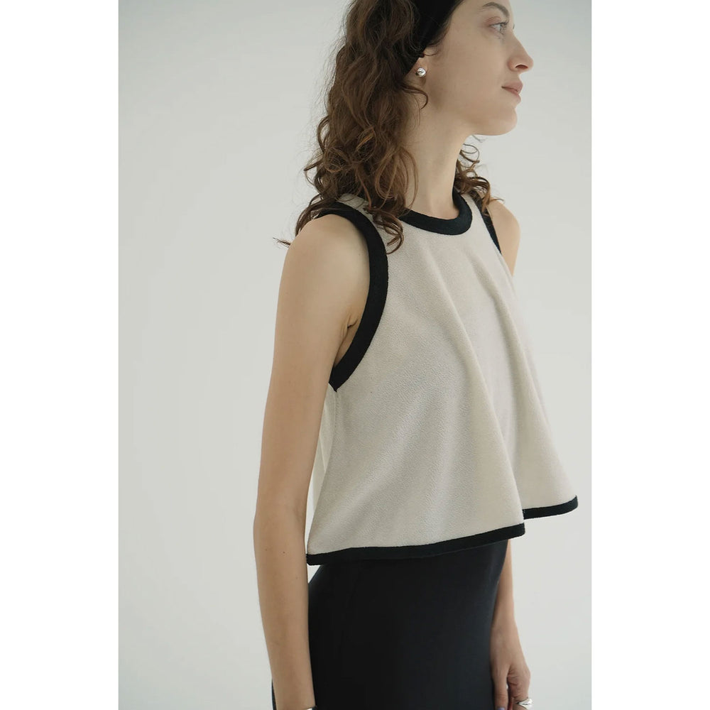 
                  
                    PILE FLARE TANK TOPS -IVORY-
                  
                