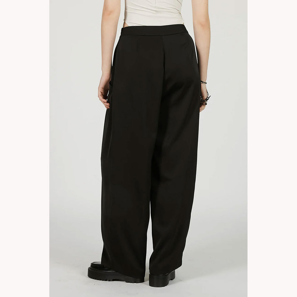 
                  
                    Front Gathered Easy Pants -GREY-
                  
                