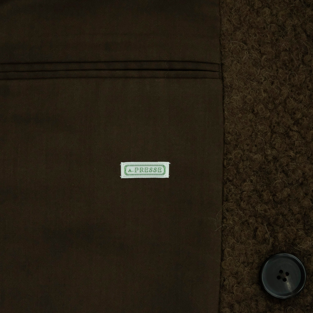 
                  
                    ALPACA BLEND PILE TRENCH COAT
                  
                