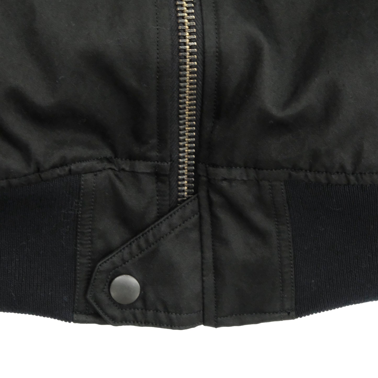 
                  
                    VINTAGE SILK L-2B FLIGHT JACKET
                  
                