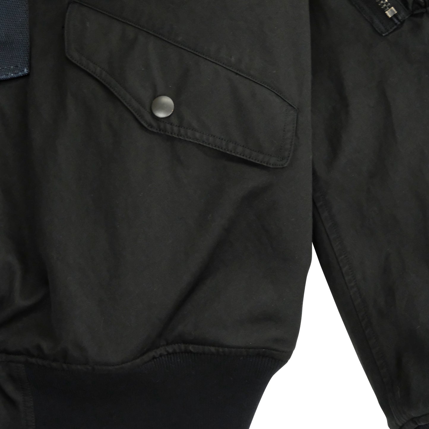 
                  
                    VINTAGE SILK L-2B FLIGHT JACKET
                  
                