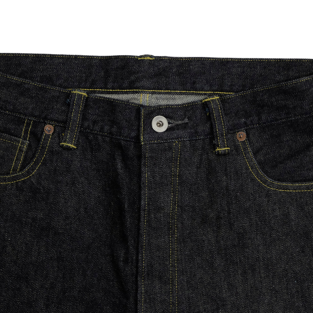 
                  
                    WASHED DENIM WIDE PANTS
                  
                