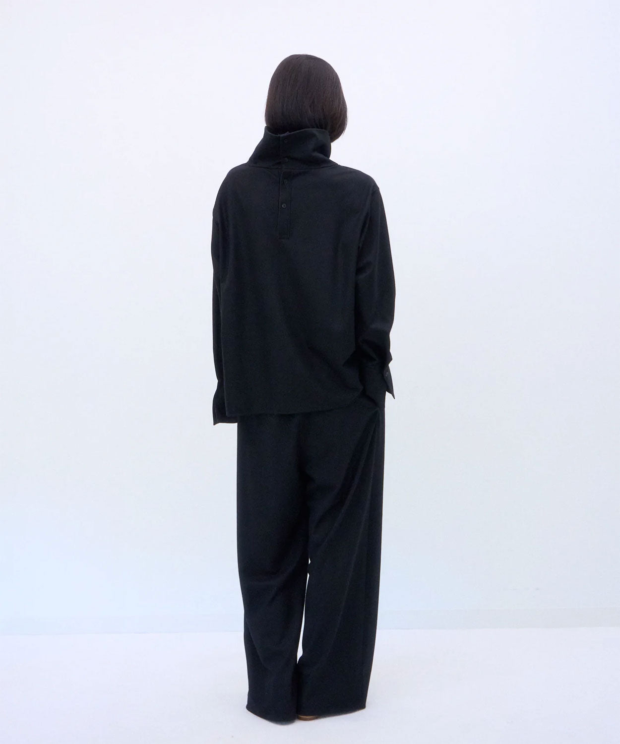 
                  
                    MERINO COLLEGE JERSEY LOOSE FIT PANTS
                  
                
