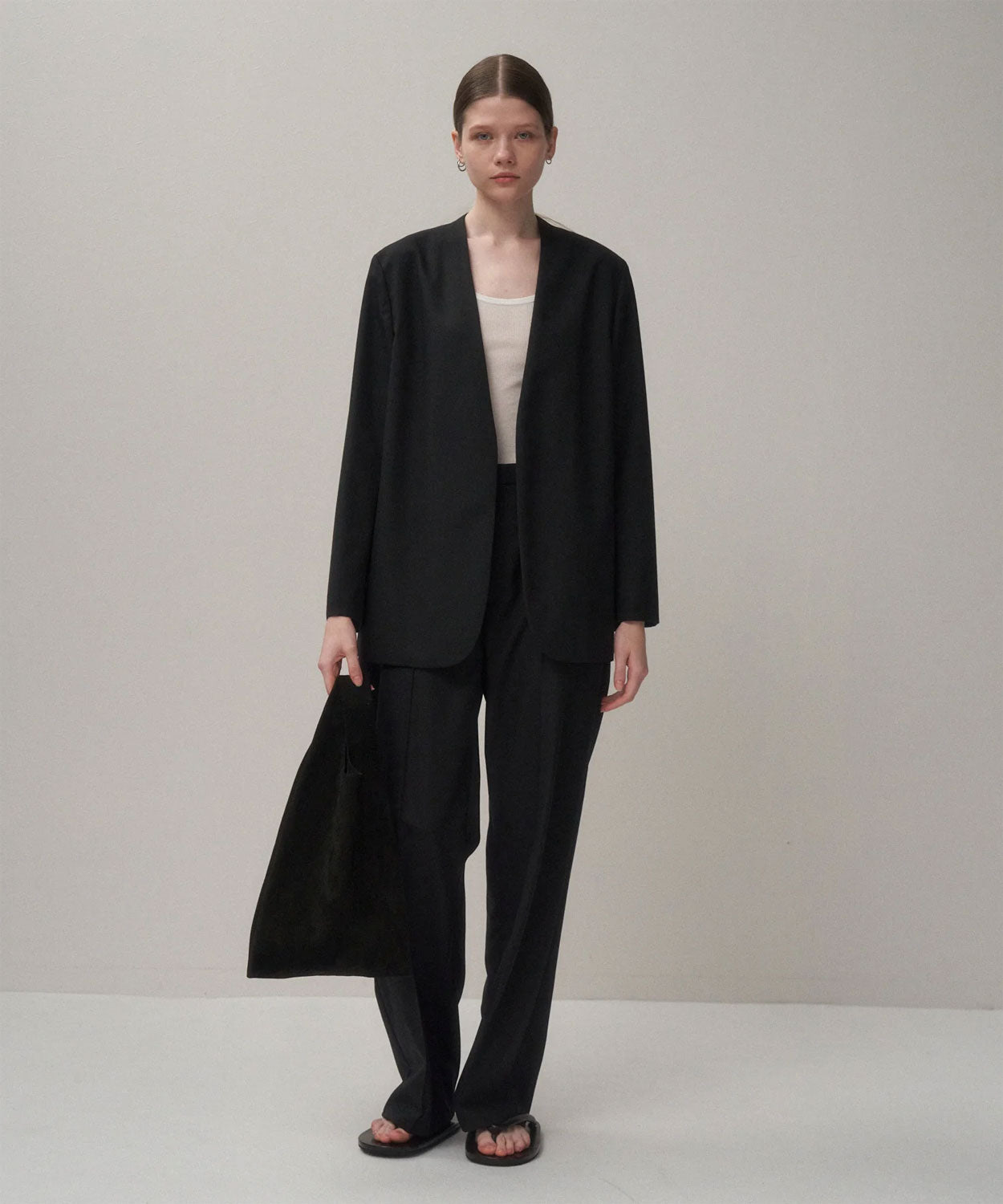 
                  
                    WOOL TROPICAL | NOCOLLER JACKET
                  
                
