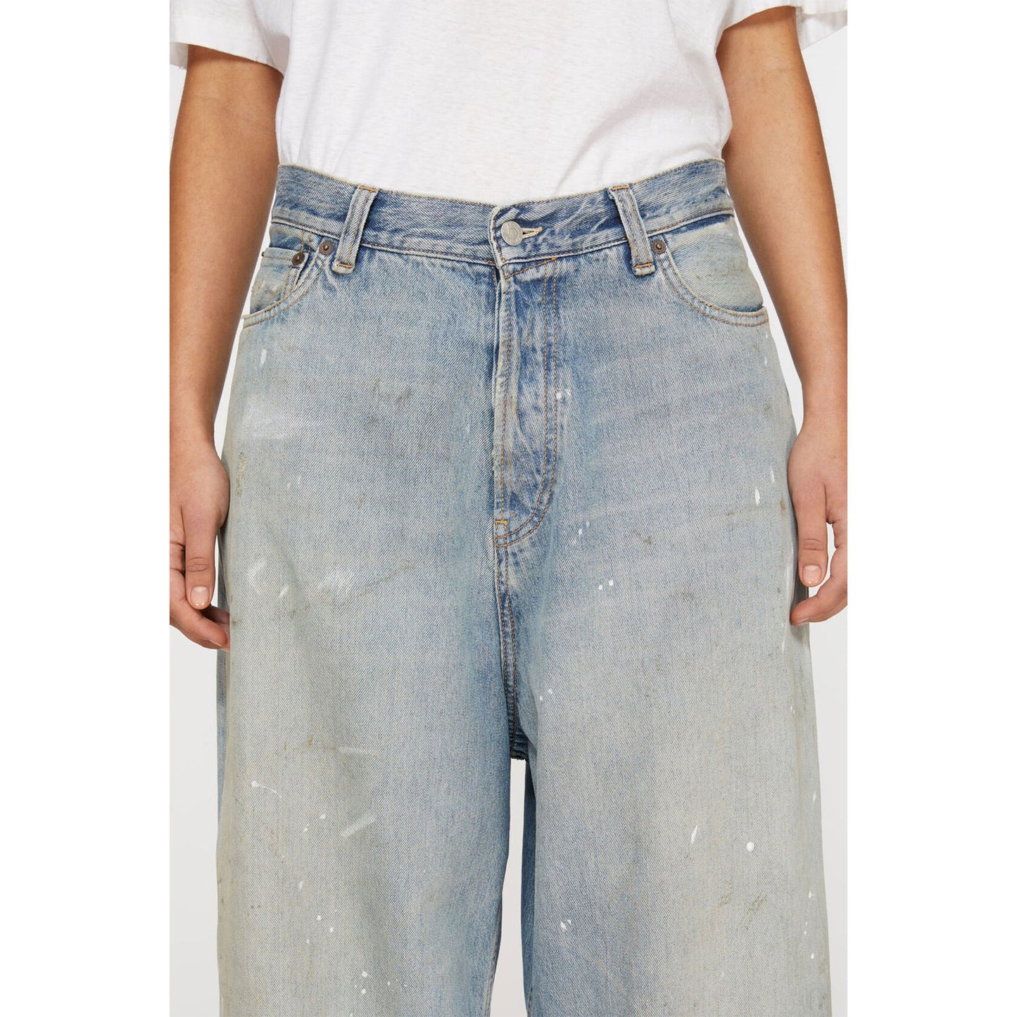 
                  
                    Acne Studios 2023U TRAFALGAR
                  
                