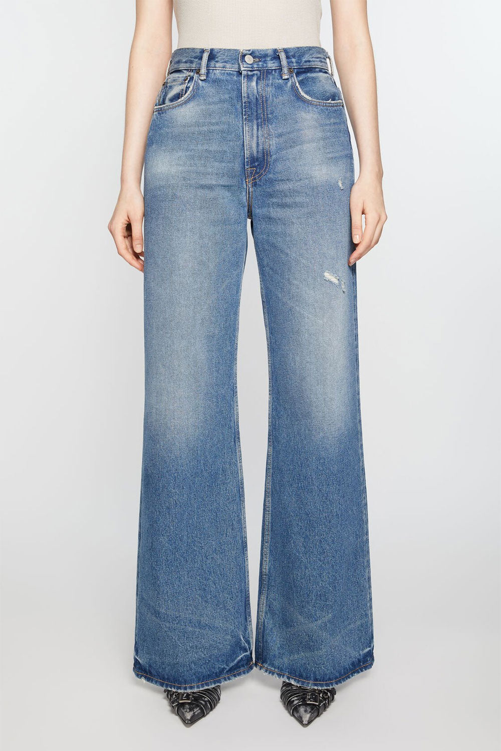 
                  
                    Relax fit jeans 2022 -vintage blue-
                  
                