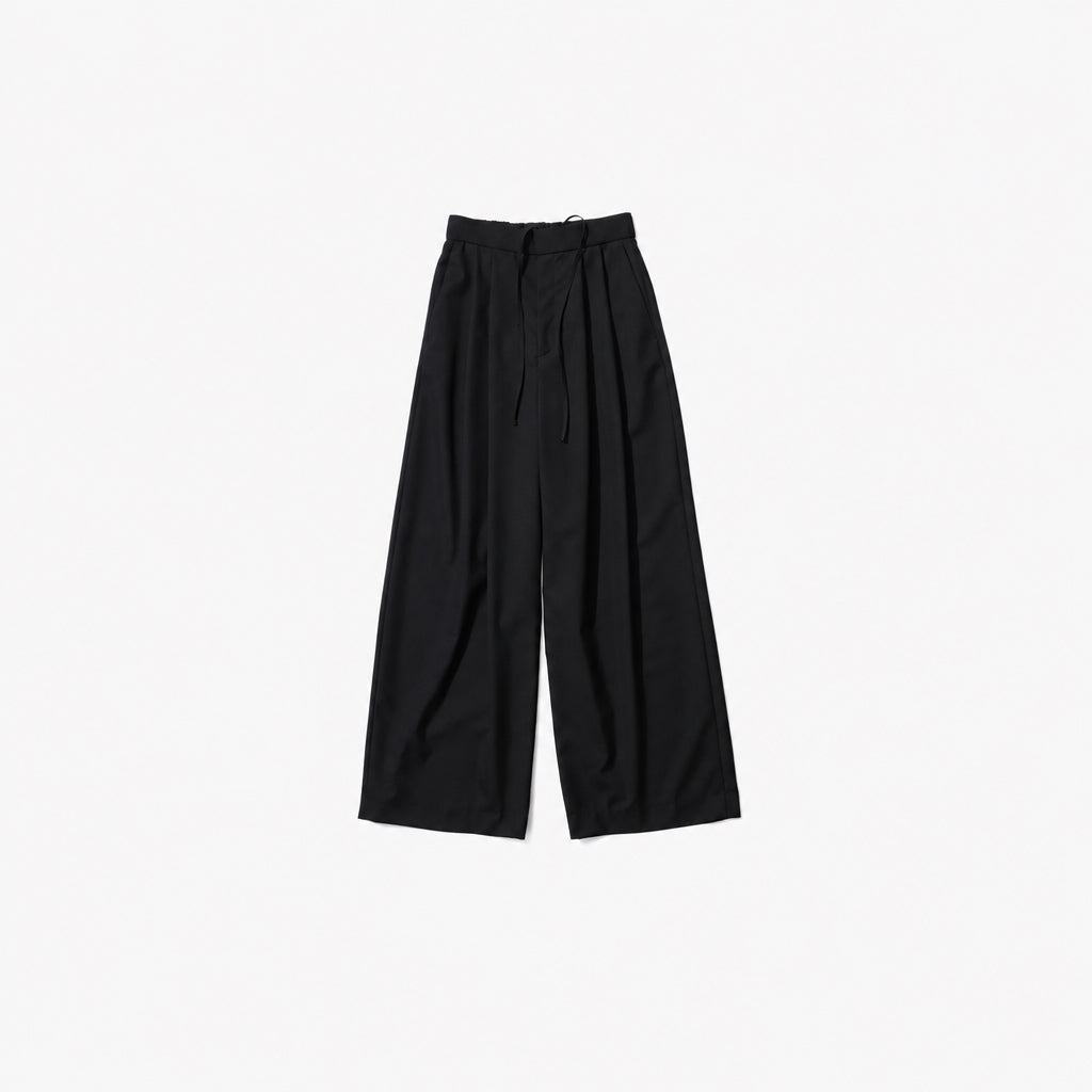 
                  
                    WOOL TROPICAL | WIDE EASY PANTS
                  
                