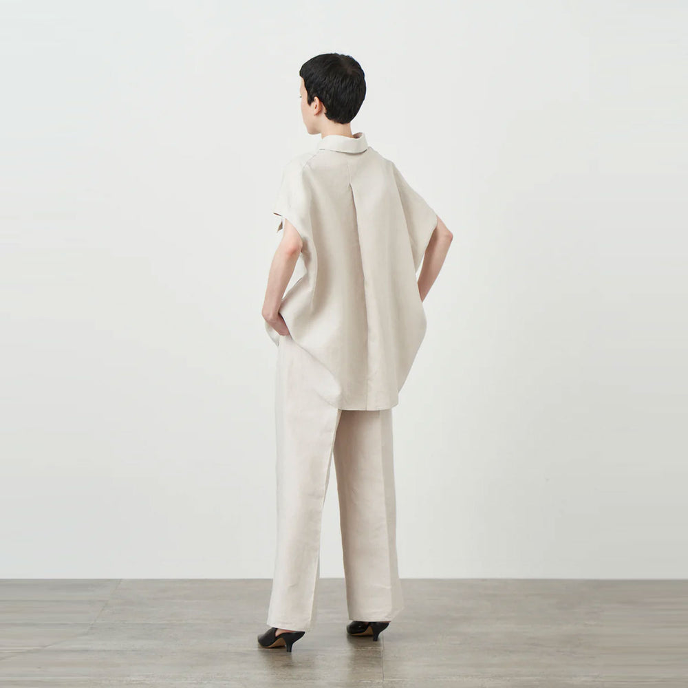 
                  
                    LINEN WEATHER NO-SLEEVE CPO JACKET
                  
                