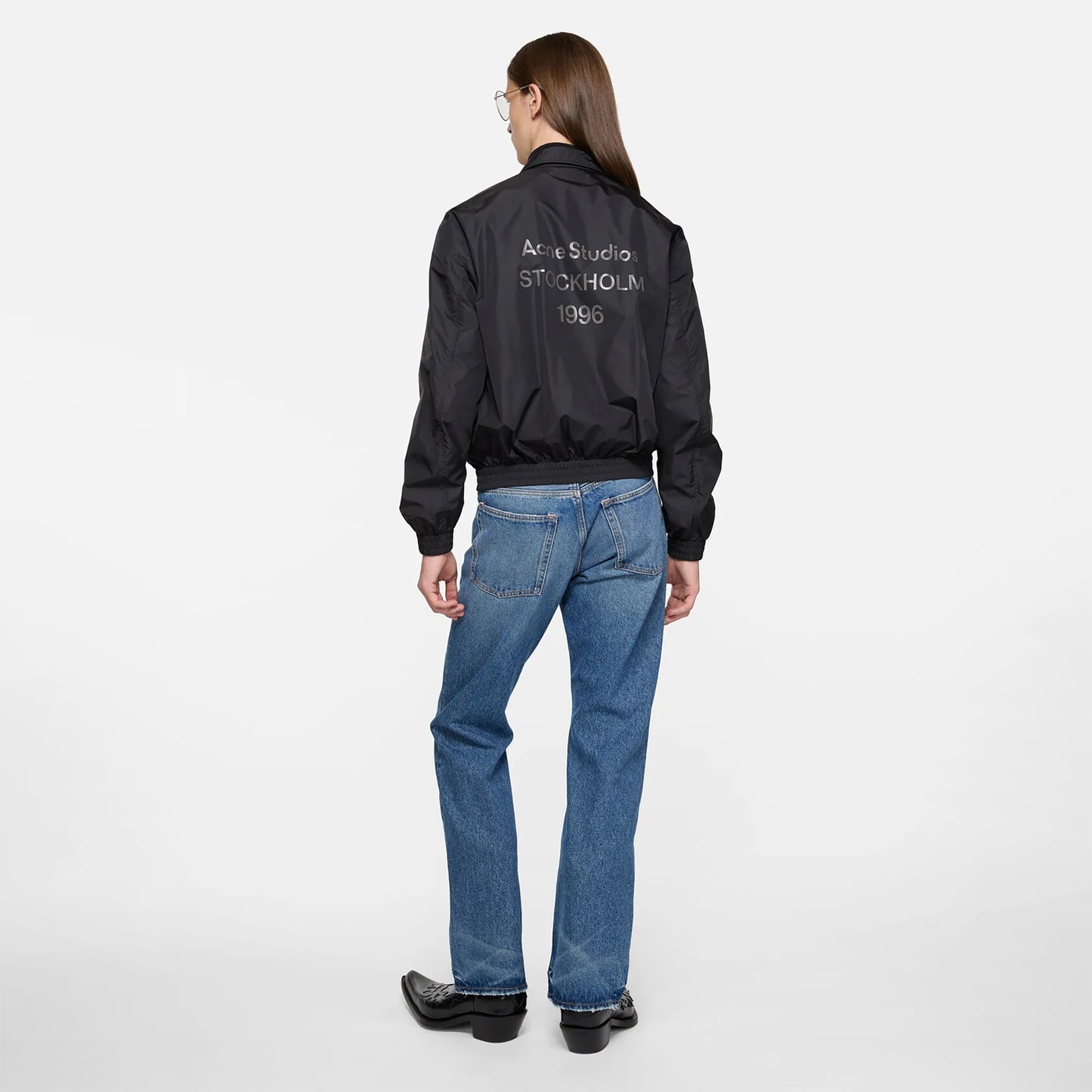 
                  
                    LIGHTWEIGHT LOGO JACKET
                  
                