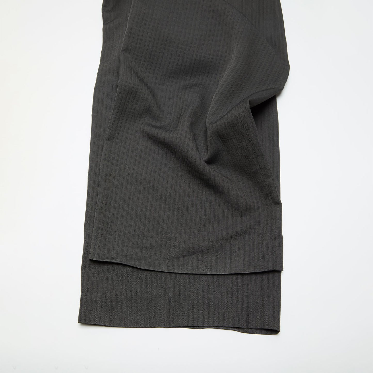 
                  
                    TAILORED HERRINGBONE TROUSERS
                  
                