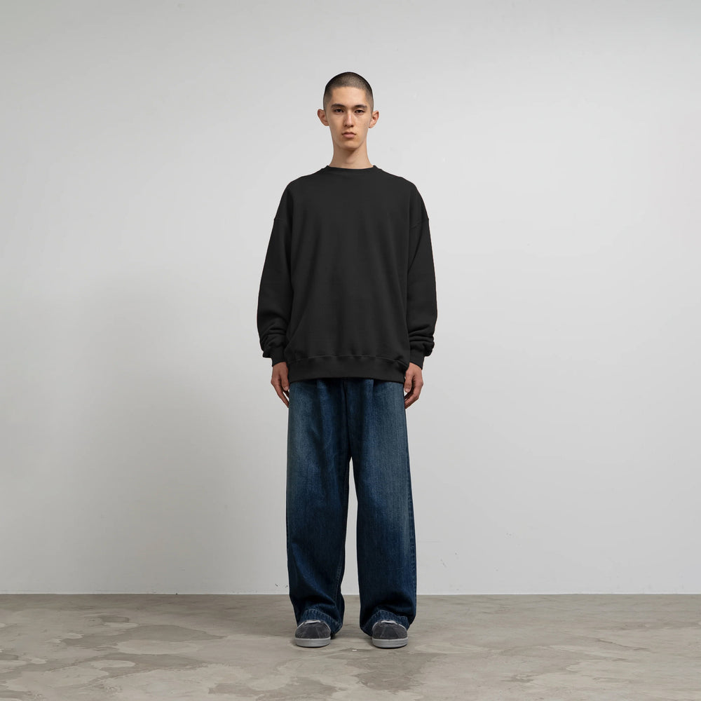 
                  
                    AZUMA TERRY CREW NECK SWEAT
                  
                