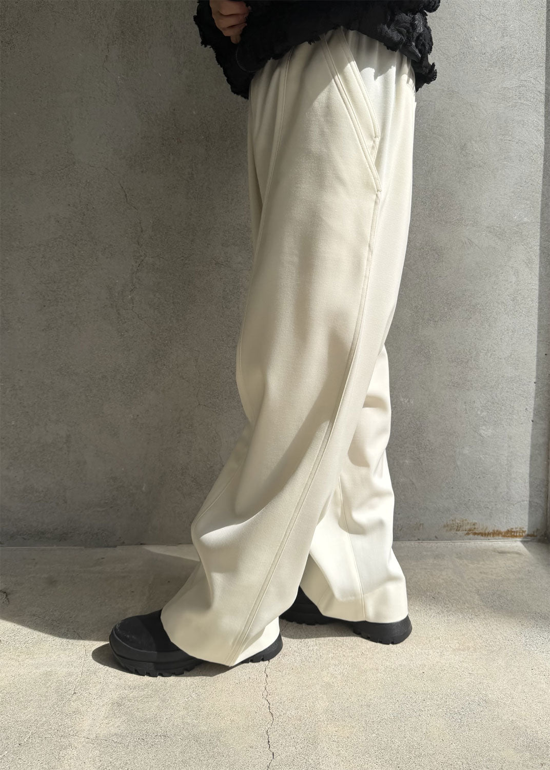
                  
                    TW doeskin work pants
                  
                