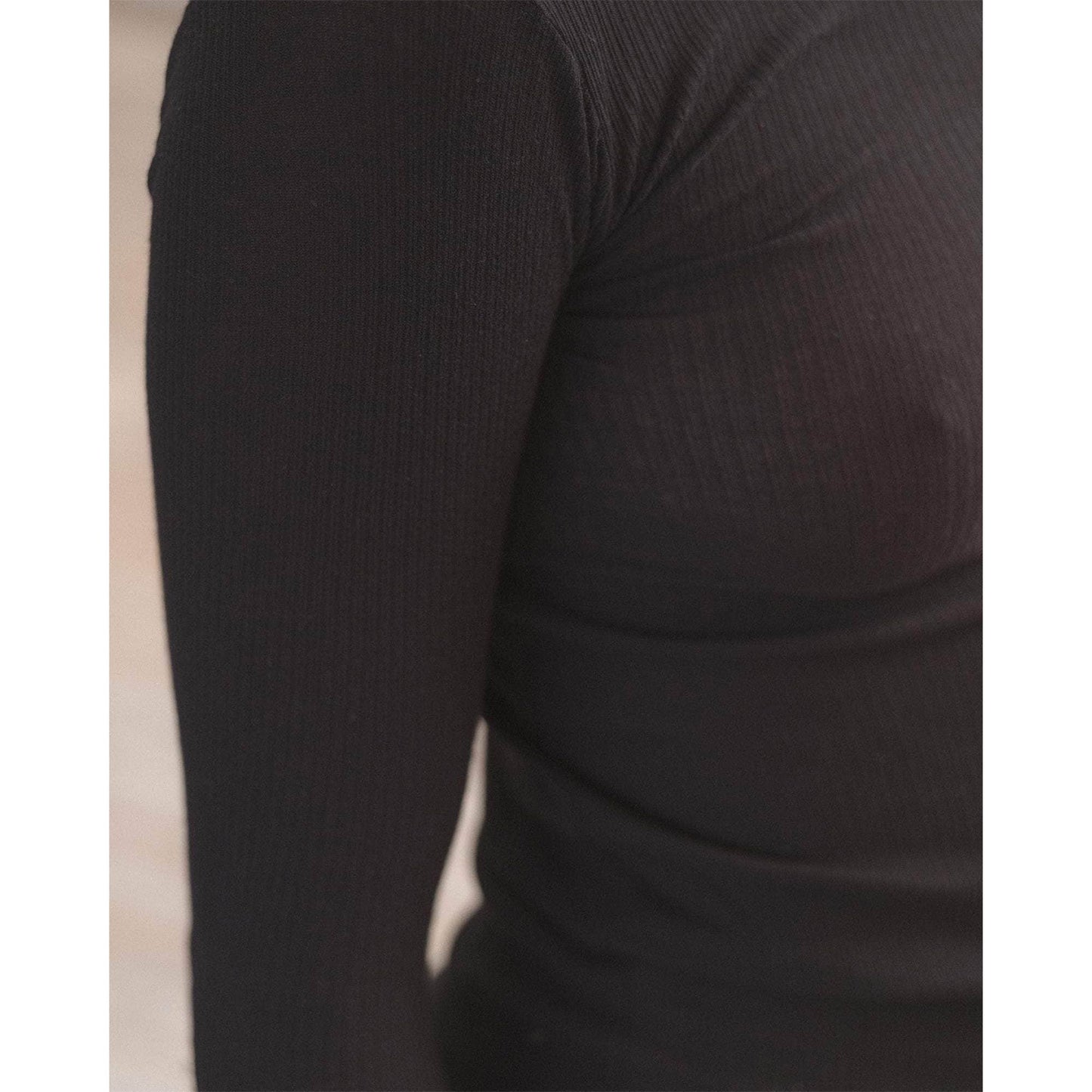 
                  
                    PAMA LONG SLEEVE-BLACK-
                  
                