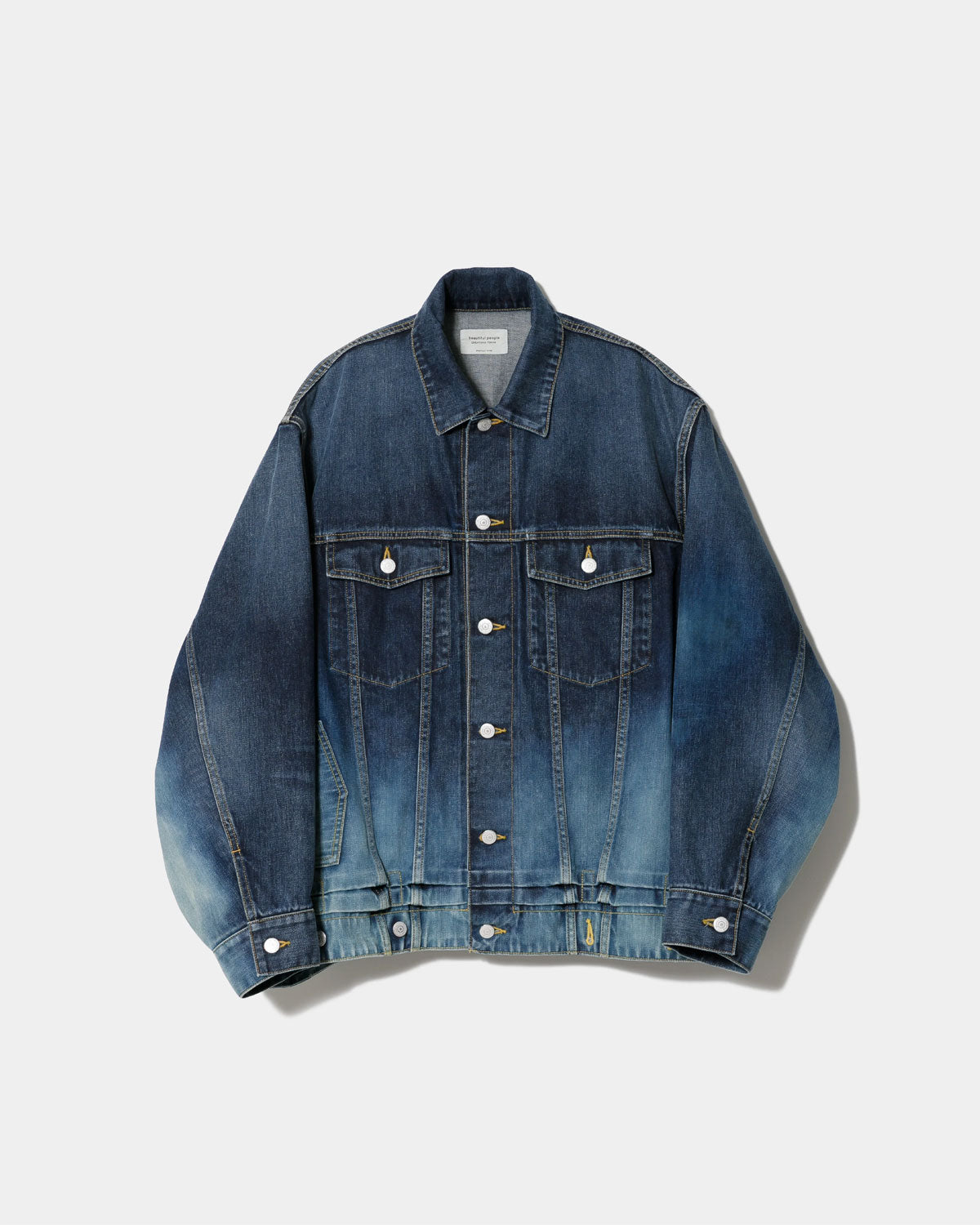 
                  
                    double-end selvedge denim blouson geadation
                  
                