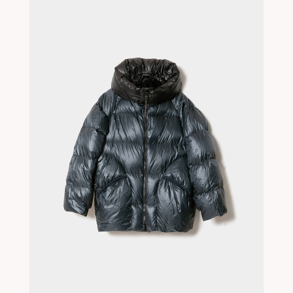 
                  
                    bp×NANGA sleeping bag down coat
                  
                