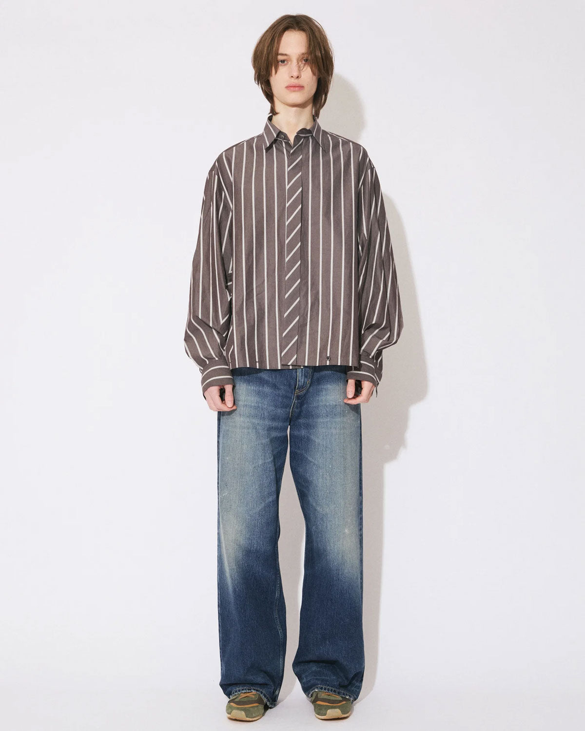 
                  
                    double-end finx stripe shirt
                  
                