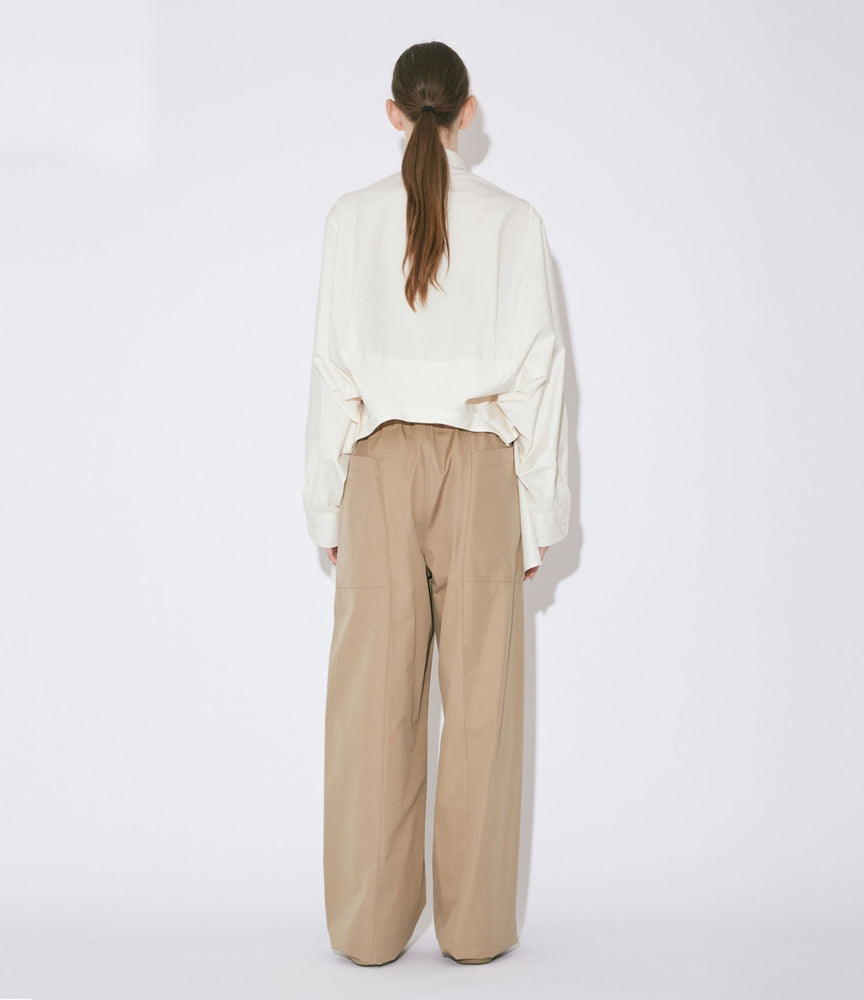 
                  
                    finx weather cloth bow silhouette pants
                  
                