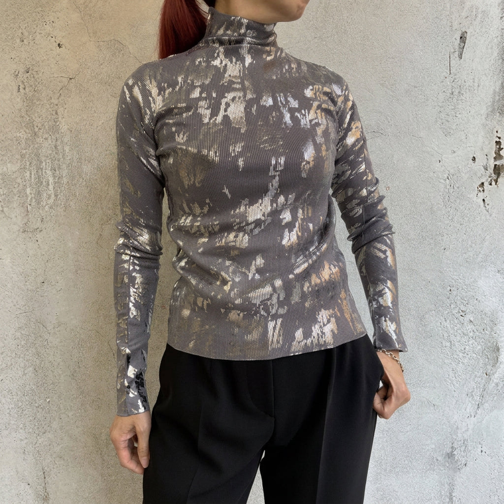 
                  
                    SOFT PORTRAIT FOIL-HIGHNECK LONG SLEEVE TOP
                  
                