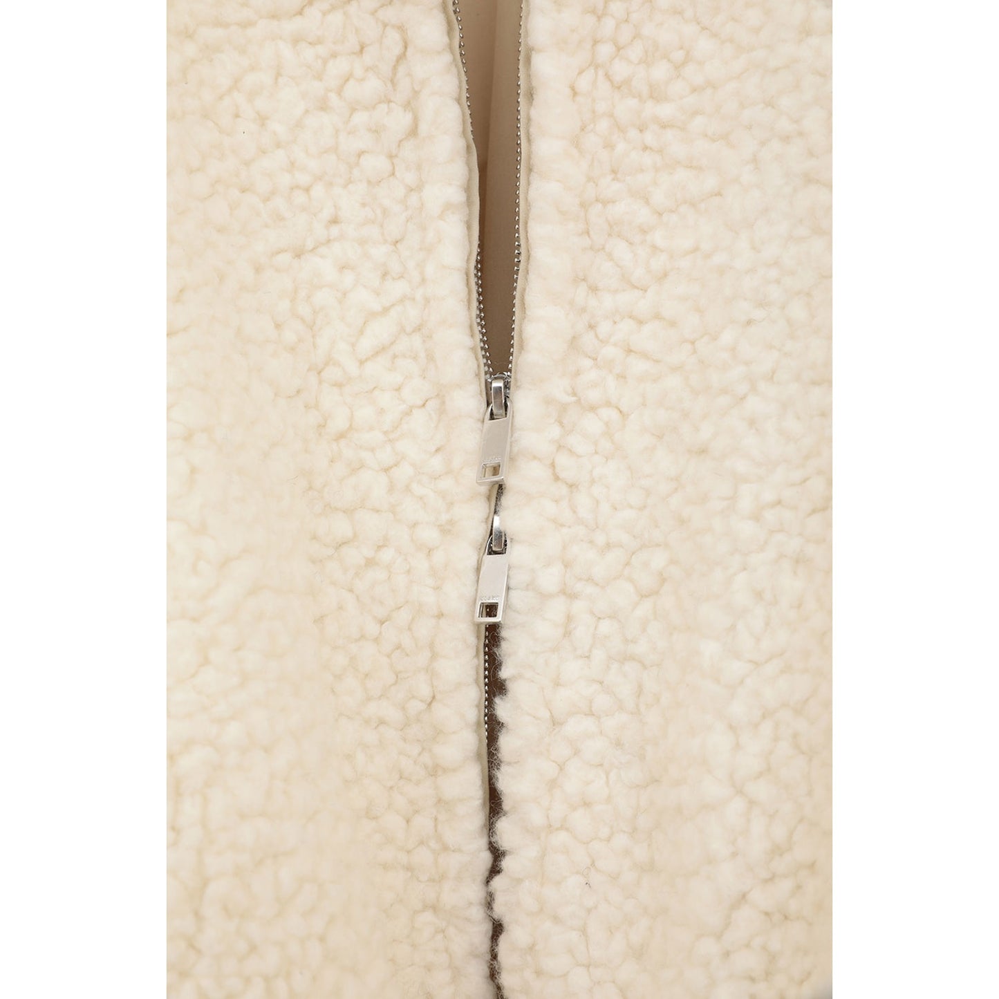 
                  
                    BALLOON BOA BLOUSON-IVORY-
                  
                