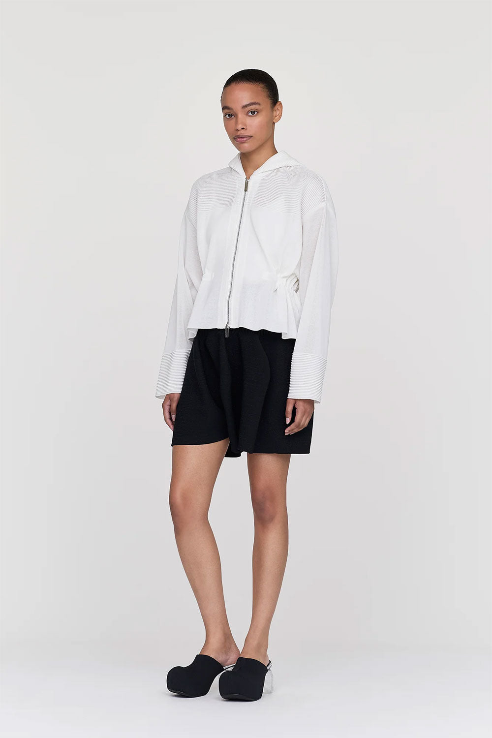 
                  
                    TC MILAN-CROPPED HOODIE JACKET-WHITE-
                  
                