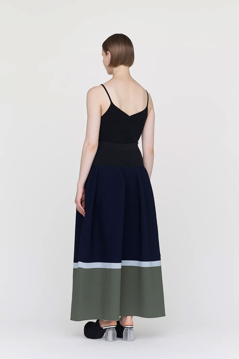 
                  
                    POTTERY SKIRT -NAVY MULTI-
                  
                