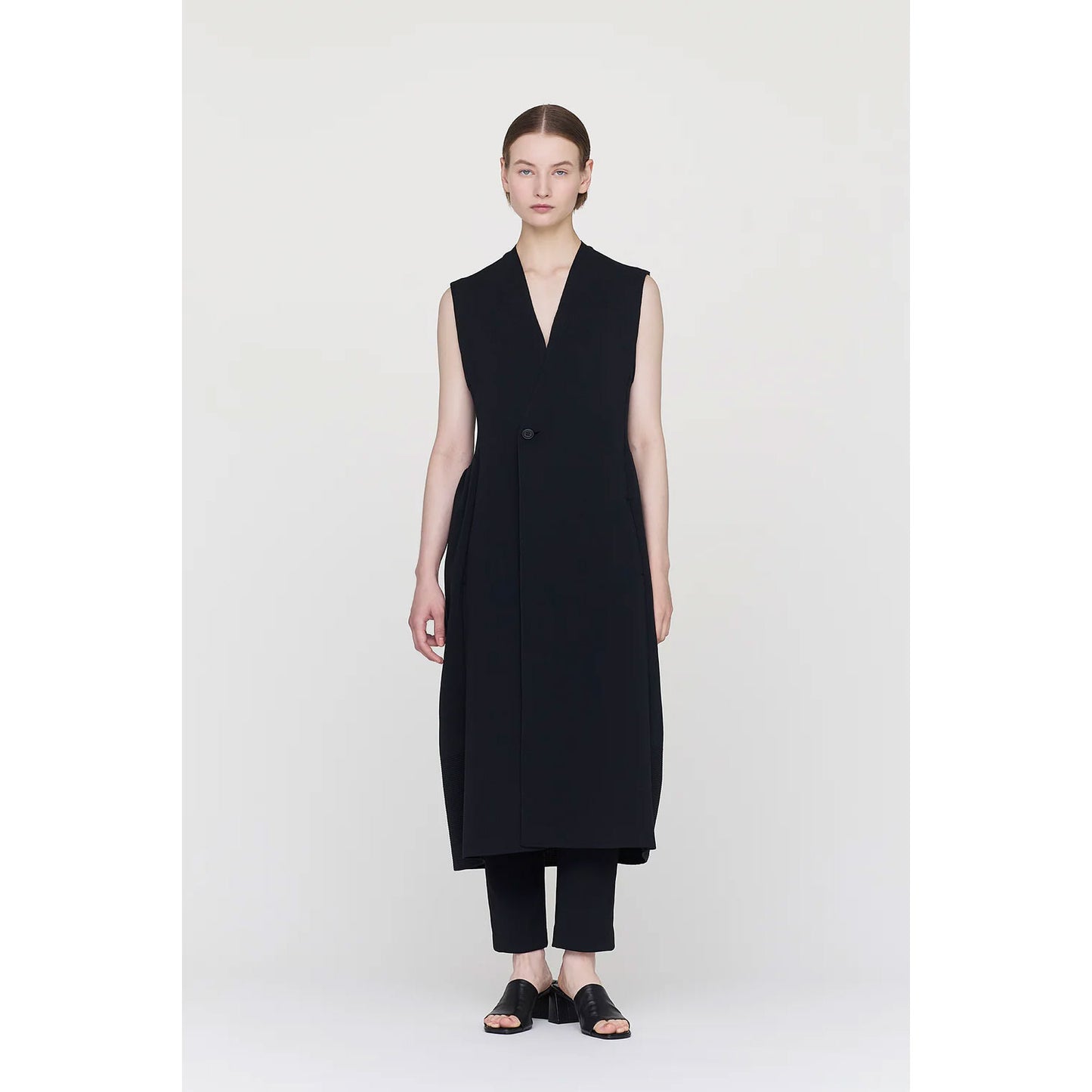 
                  
                    MILAN-COLLARLESS LONG VEST-BLACK-
                  
                