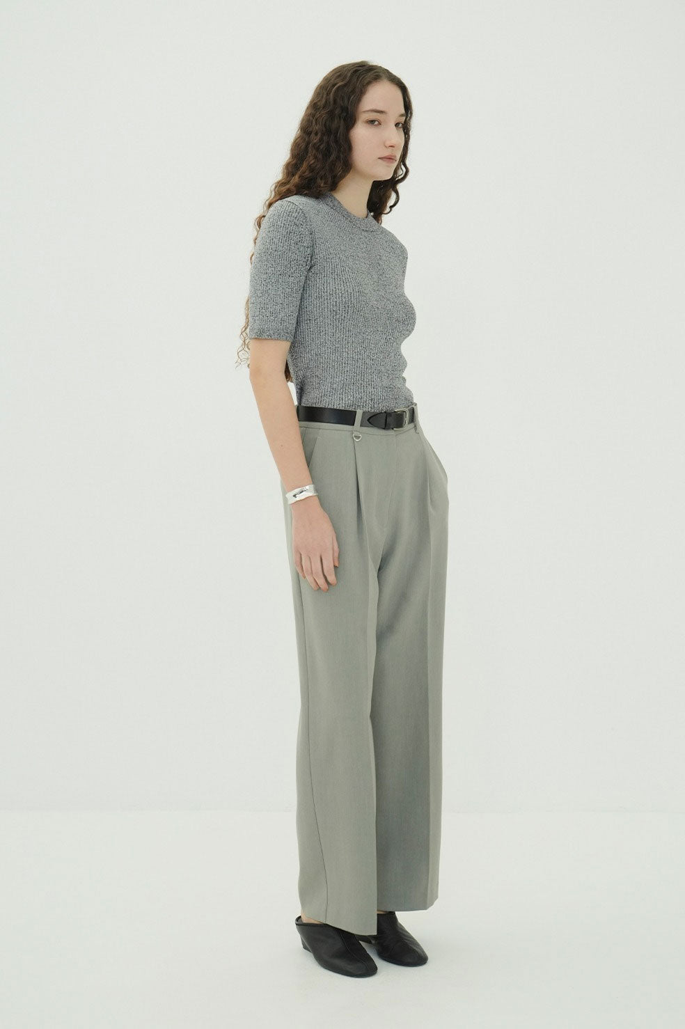 
                  
                    H/N HALF SLEEVE RIB KNIT TOPS -MIX-
                  
                
