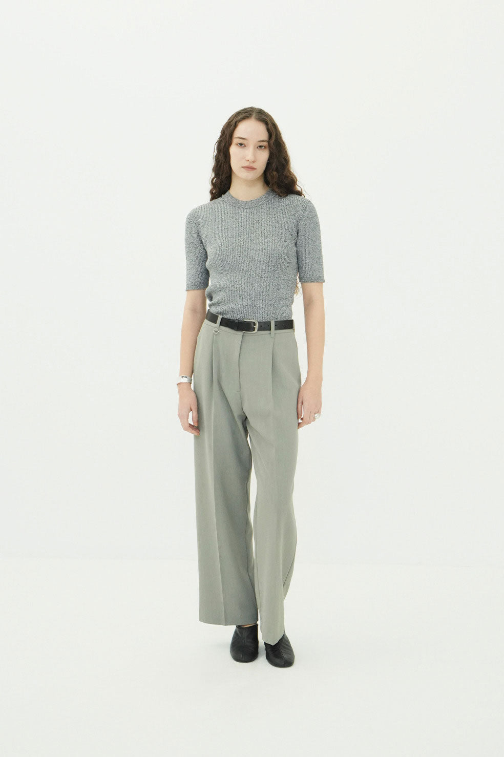 
                  
                    H/N HALF SLEEVE RIB KNIT TOPS -MIX-
                  
                