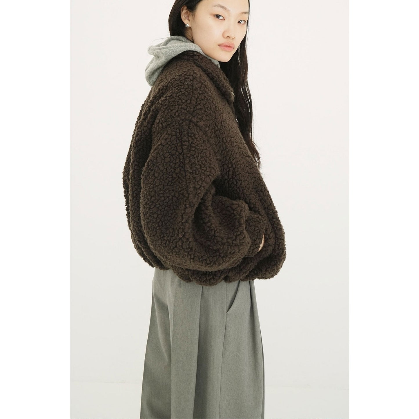 
                  
                    BALLOON BOA BLOUSON-IVORY-
                  
                